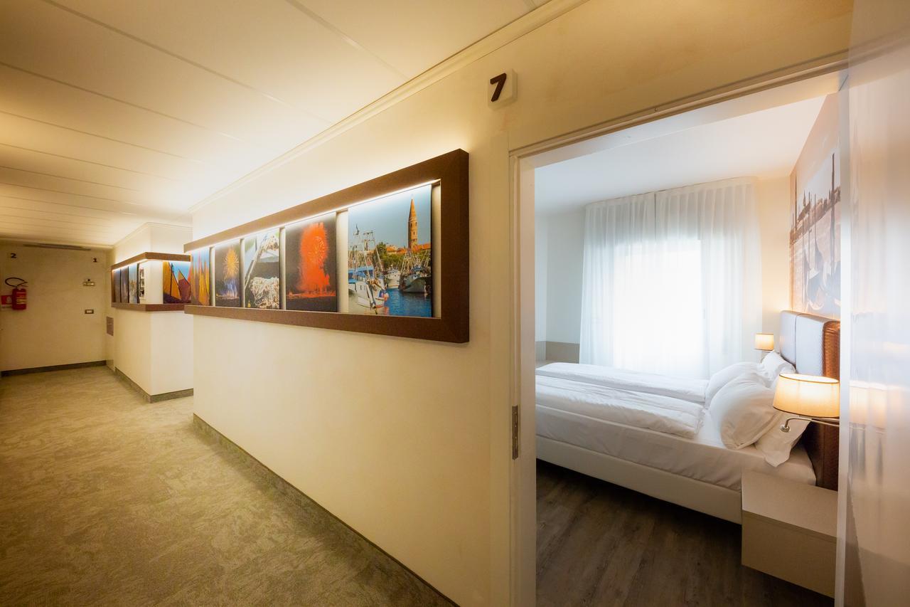 Hotel Casa Costiera Каорле Екстер'єр фото