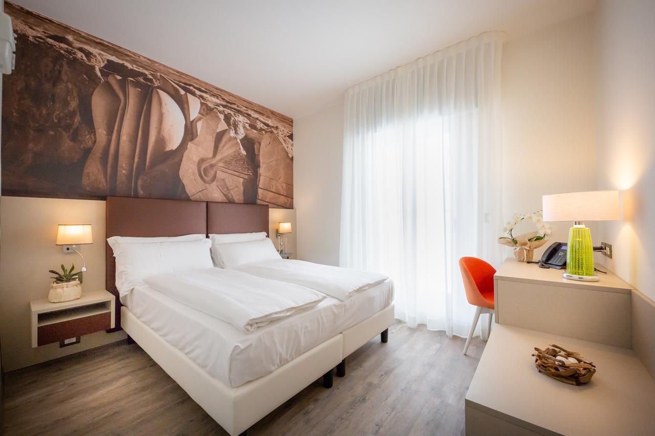 Hotel Casa Costiera Каорле Екстер'єр фото