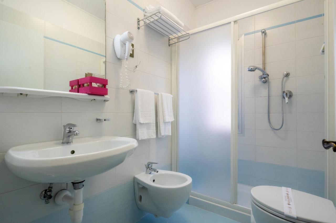 Hotel Casa Costiera Каорле Екстер'єр фото
